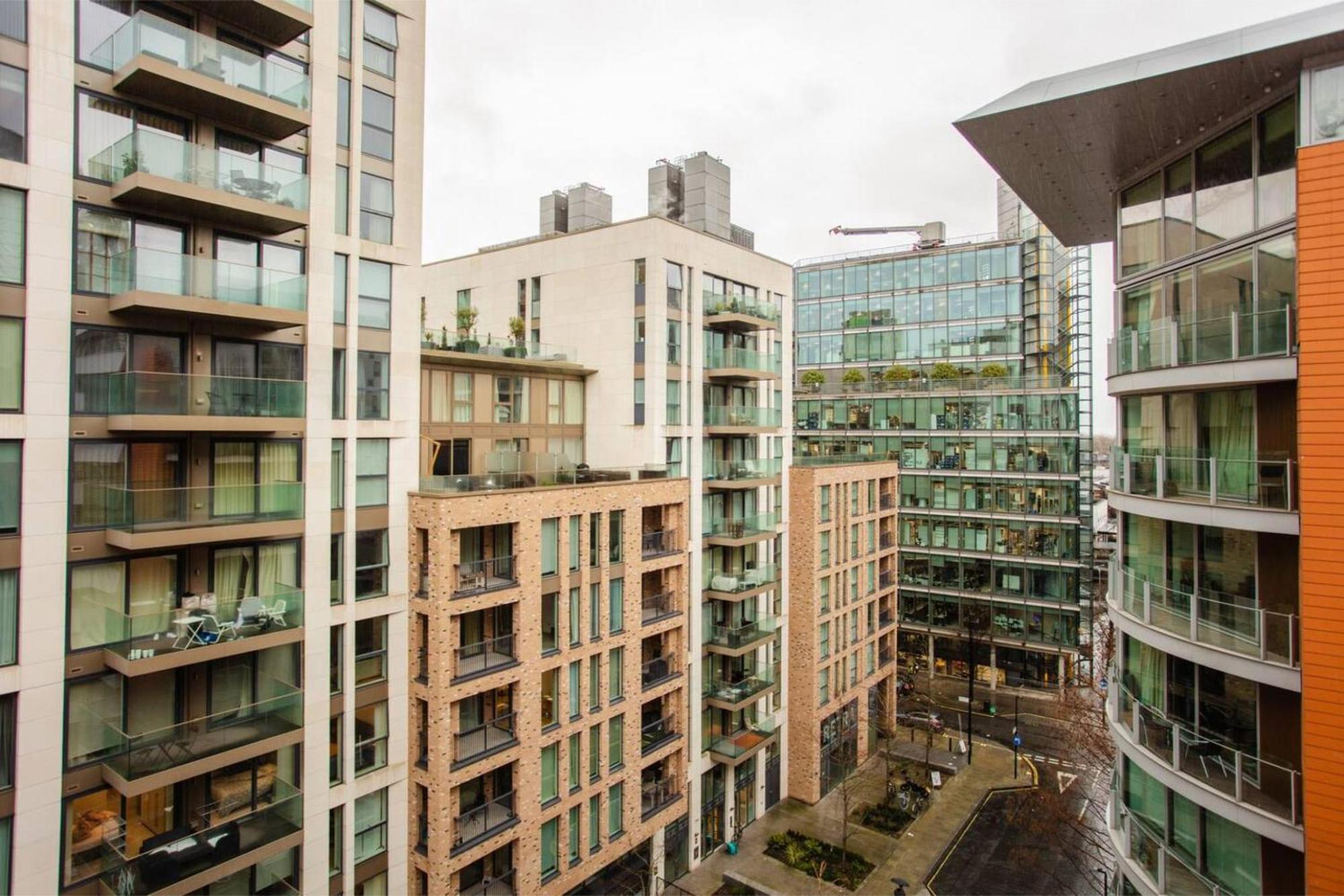 Modern 3 Bedroom Apartment In Paddington 런던 외부 사진
